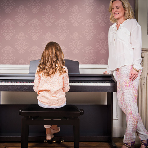 Make practising and learning piano fun - Digital Piano Buyers Guide | Roland UK